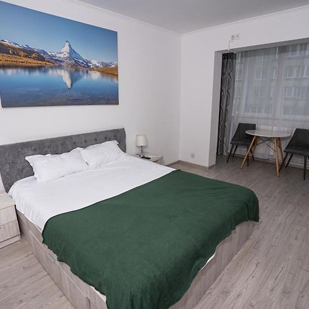 Smart Apartament Брашов Екстериор снимка