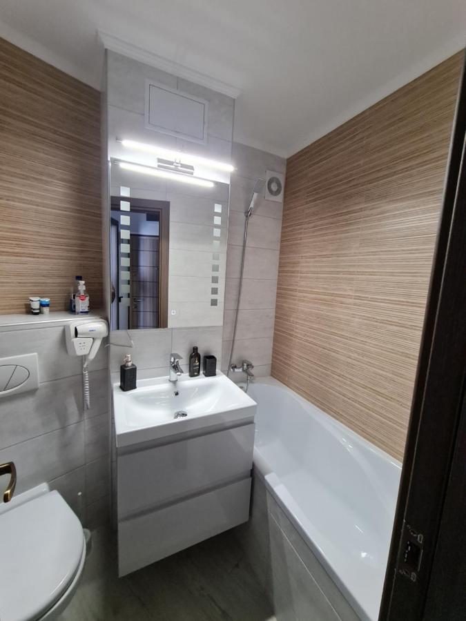 Smart Apartament Брашов Екстериор снимка