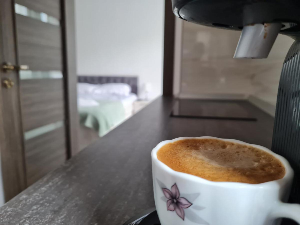 Smart Apartament Брашов Екстериор снимка